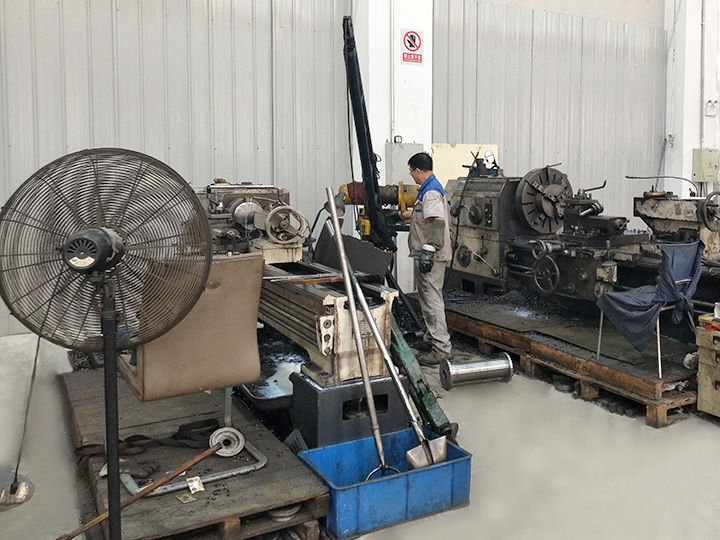 生產(chǎn)設(shè)備